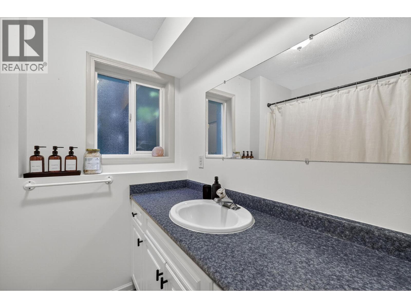  2435 Butt Road, West Kelowna