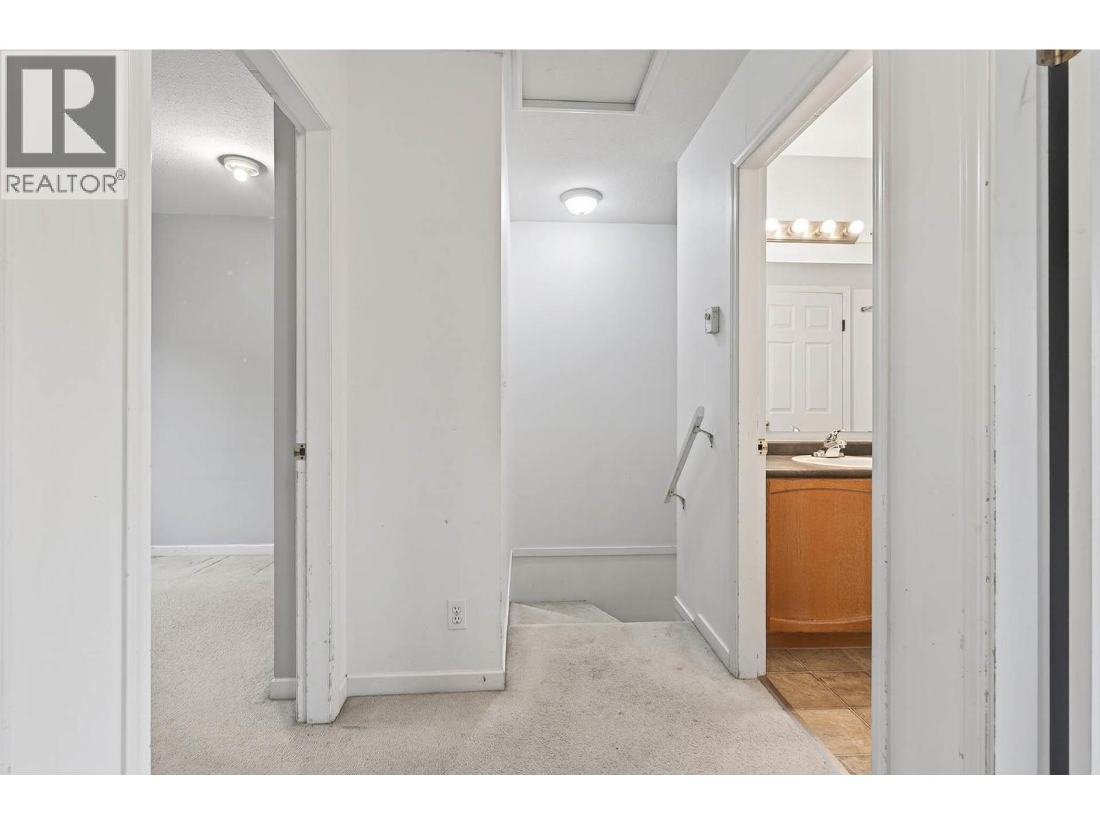 2050 QU'APPELLE Boulevard Unit# 14, Kamloops