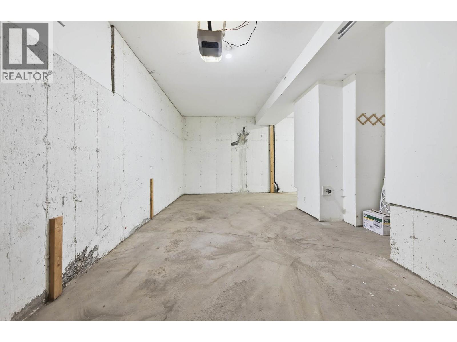 2050 QU'APPELLE Boulevard Unit# 14, Kamloops