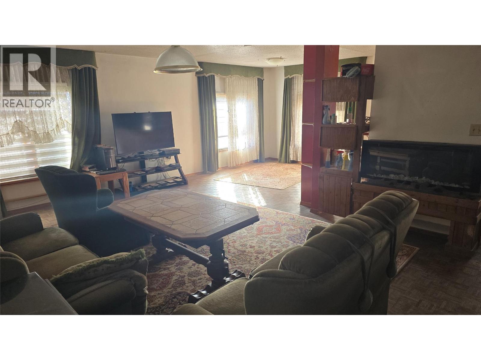 705 Main Street - 8