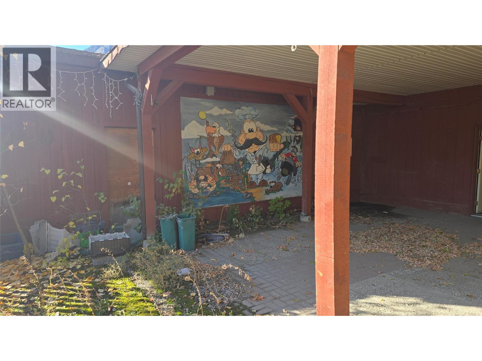 705 Main Street, Lillooet