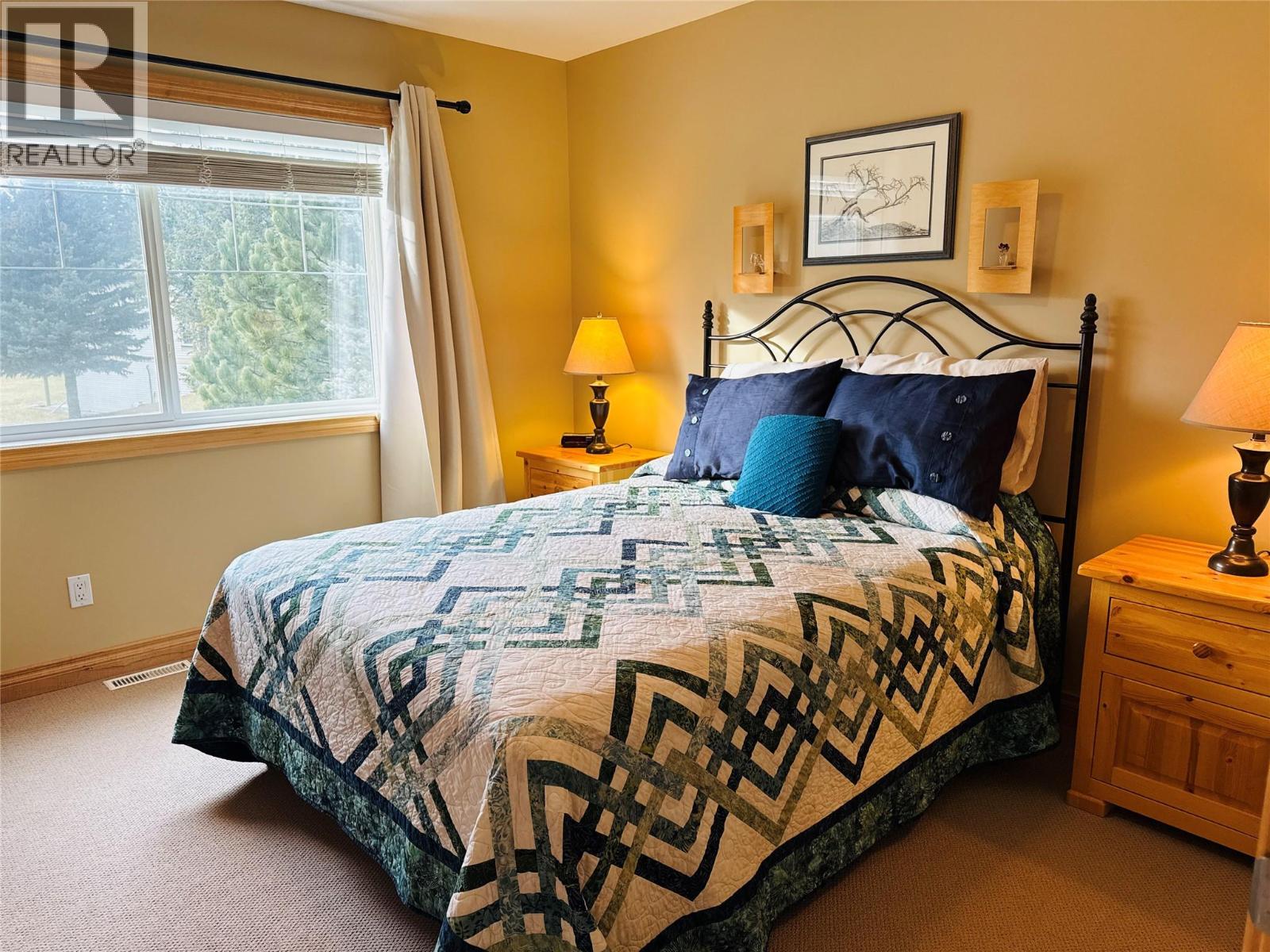 7599 EagleCrest Lane Unit# 109, Radium Hot Springs