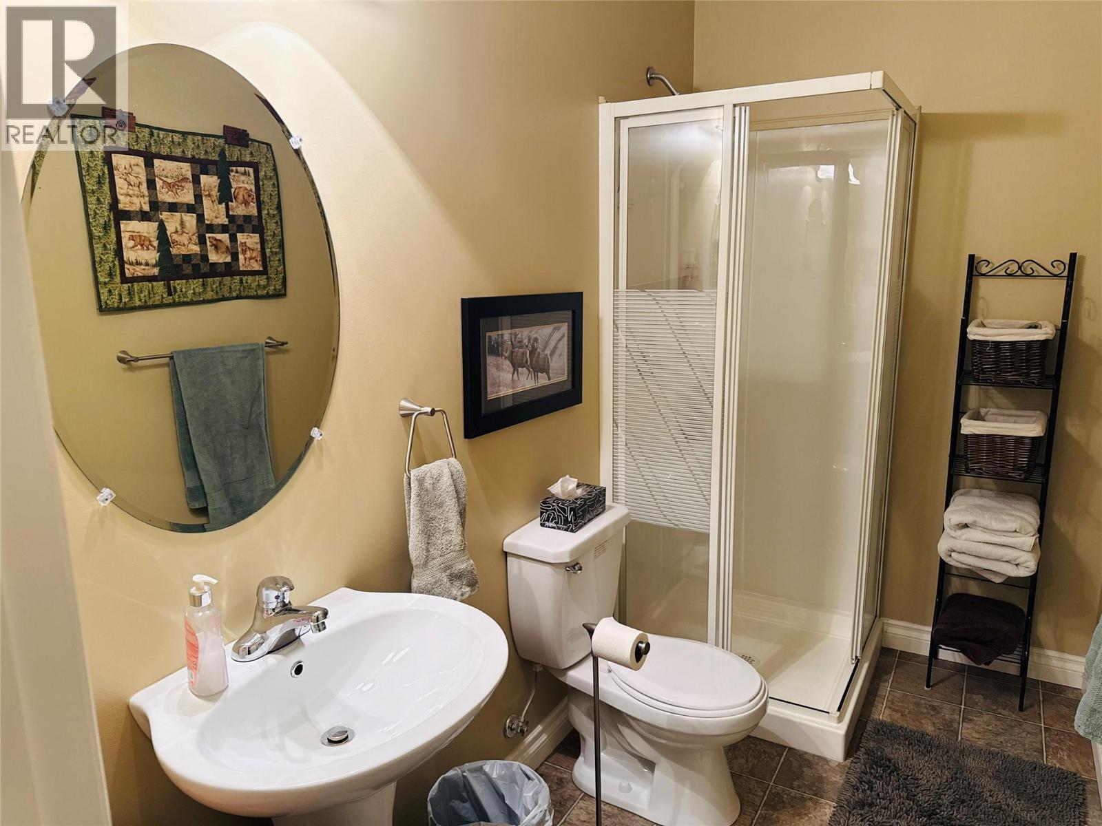 7599 EagleCrest Lane Unit# 109, Radium Hot Springs