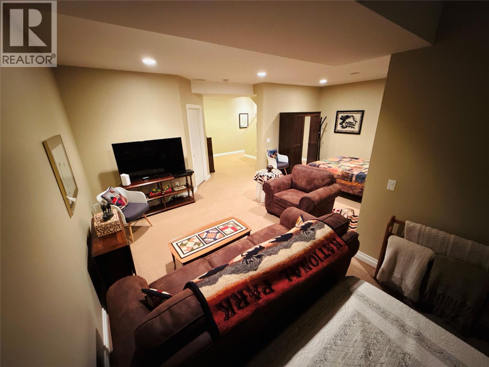 7599 EagleCrest Lane Unit# 109, Radium Hot Springs