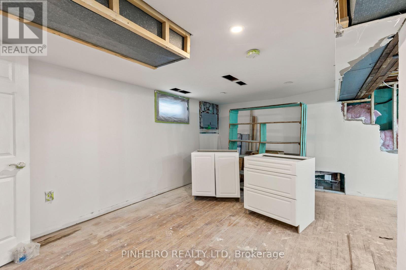 86 GILES STREET - 15
