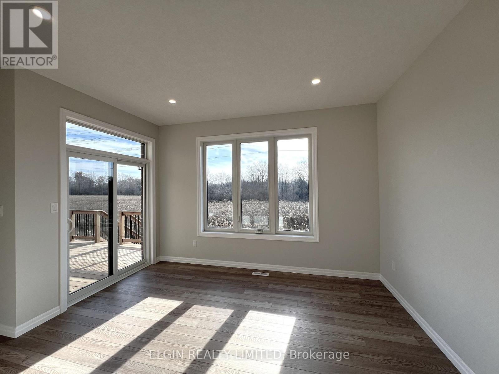 10 HORIZON COURT - 11