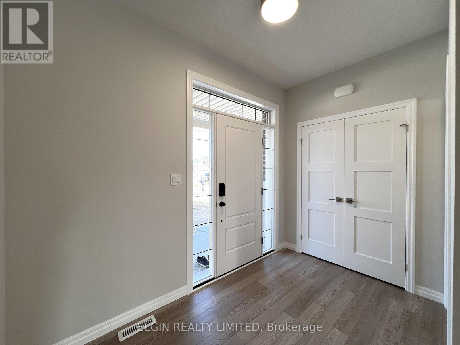 10 HORIZON COURT - 4