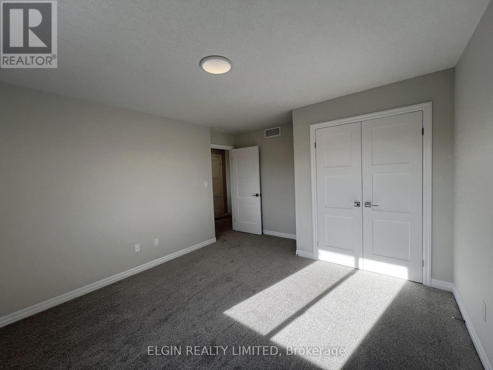 9 HORIZON COURT - 19