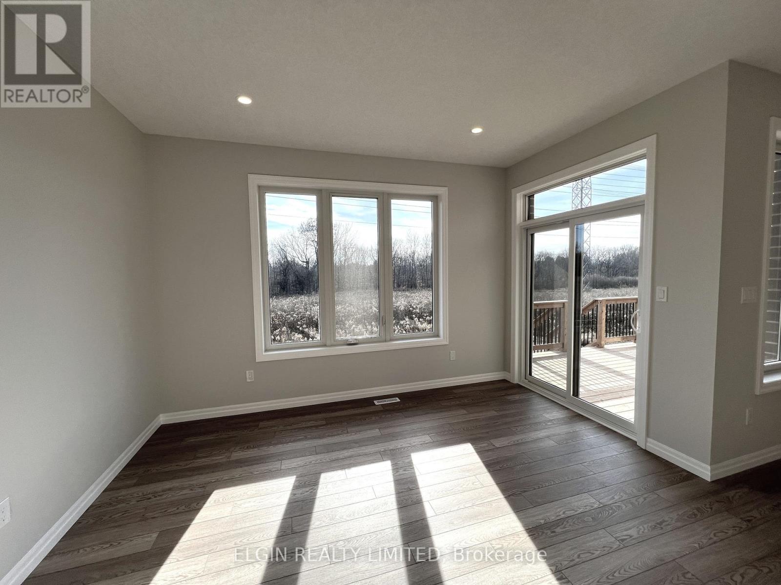 9 HORIZON COURT - 11