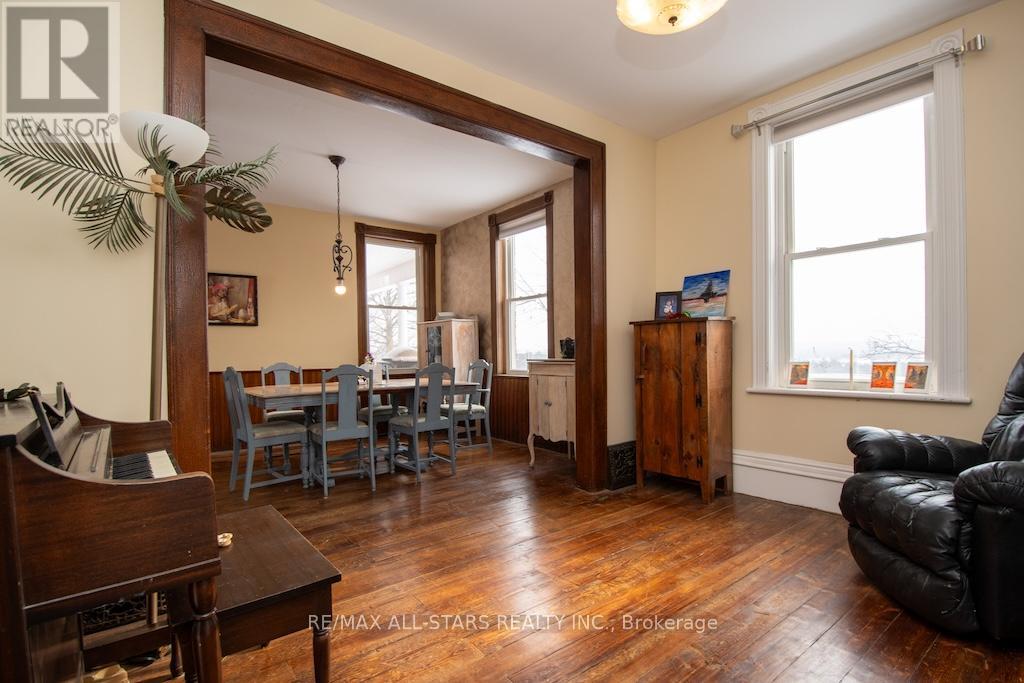 1665 DRANOEL ROAD - 11