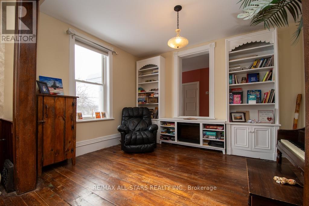 1665 DRANOEL ROAD - 10