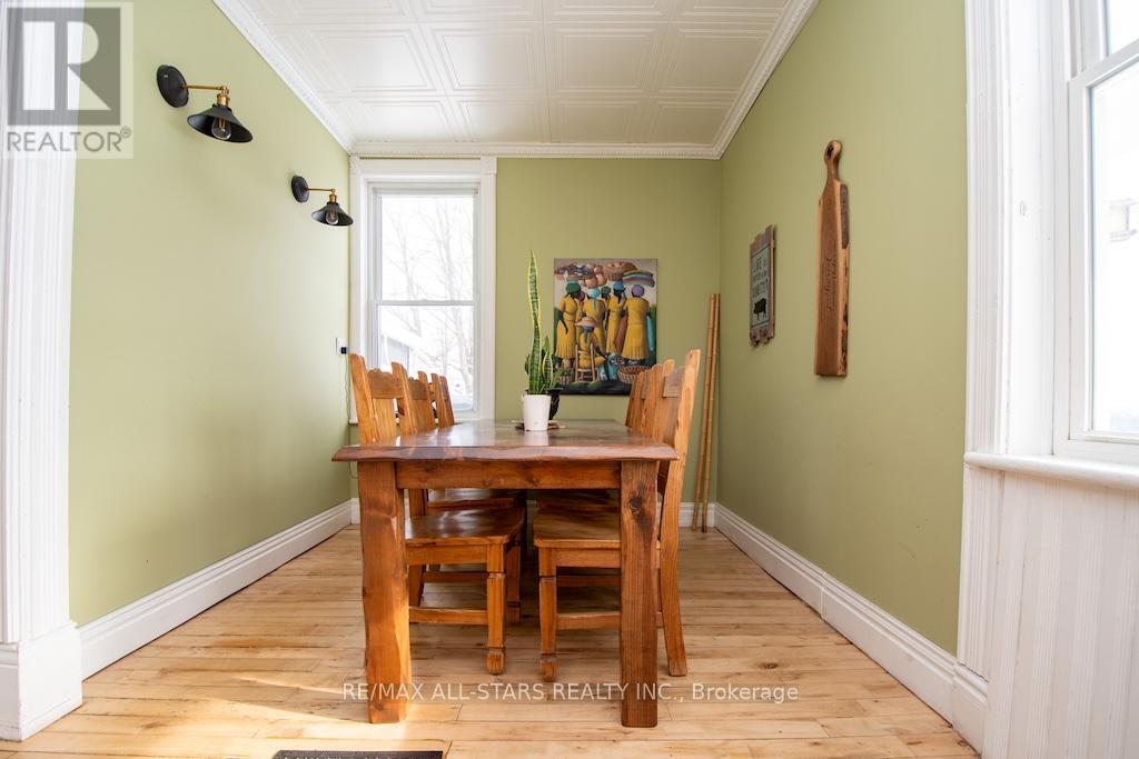 1665 DRANOEL ROAD - 14