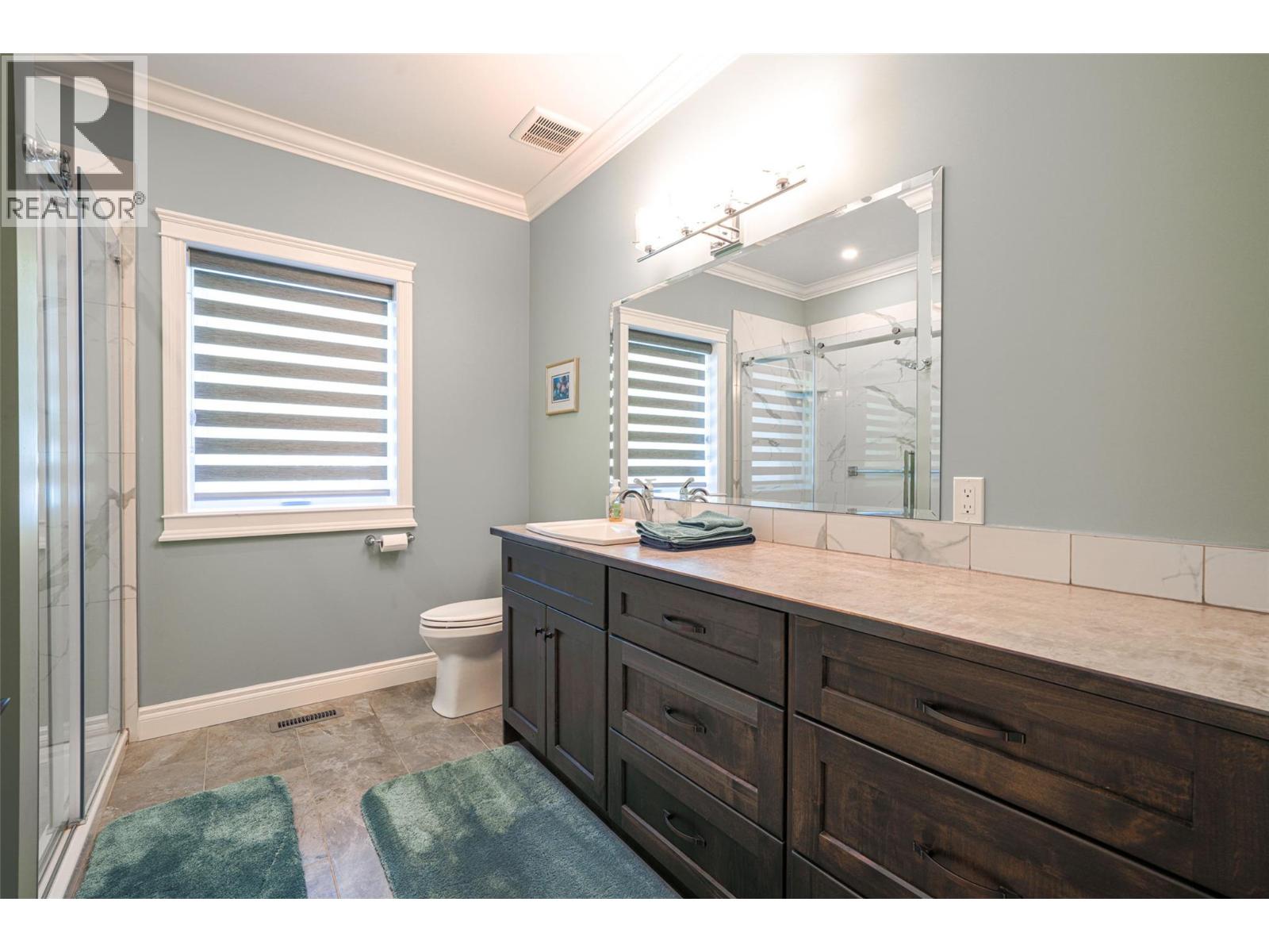  6209 Tatlow Road, Salmon Arm