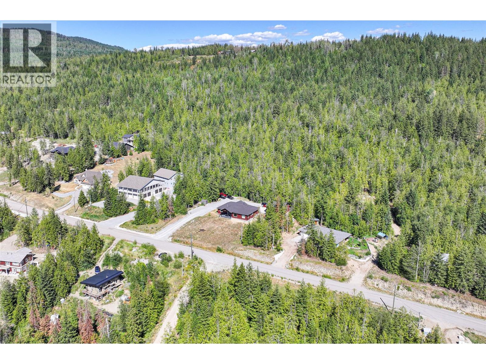  6209 Tatlow Road, Salmon Arm