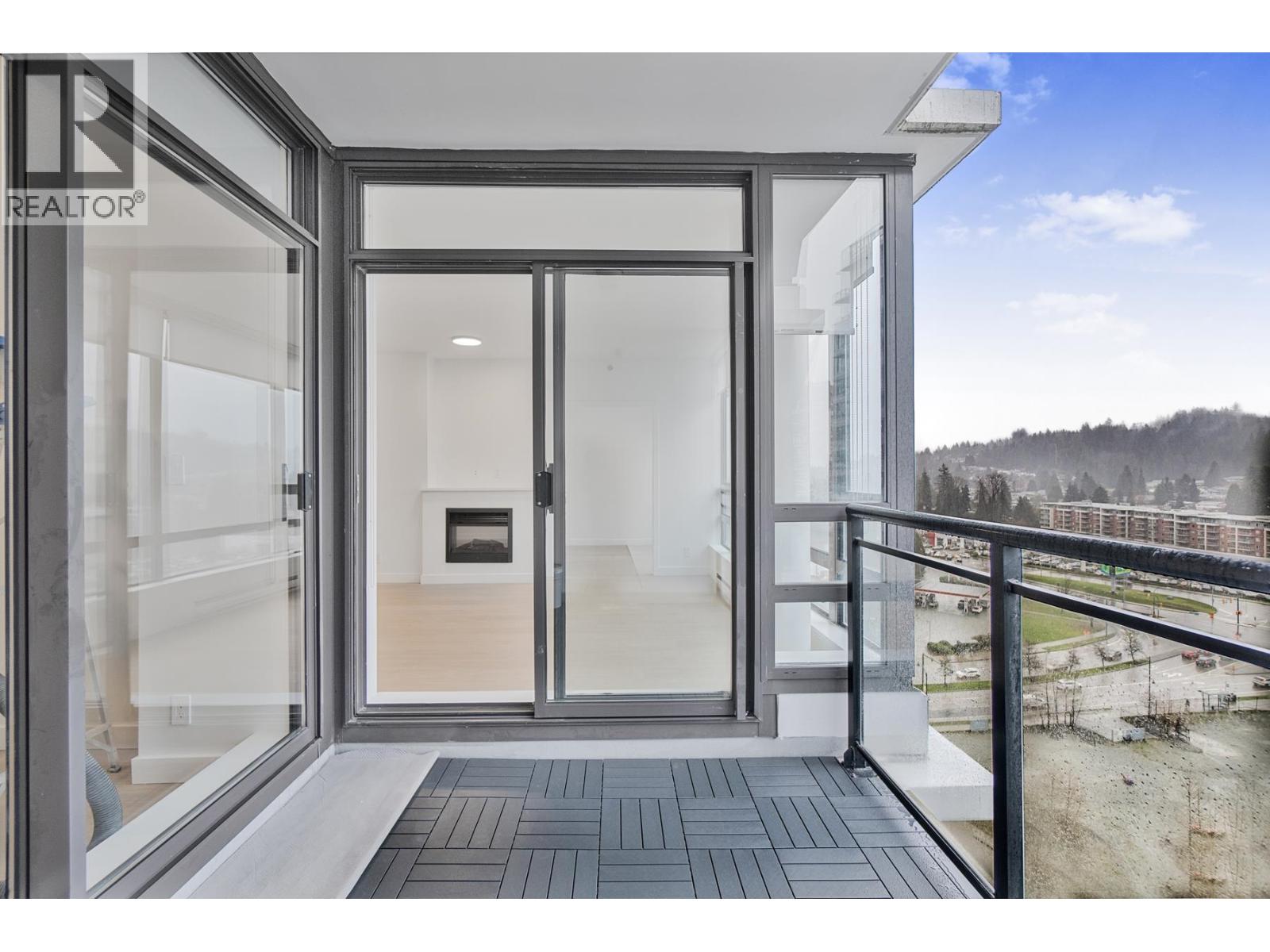 1803 400 CAPILANO ROAD, Port Moody