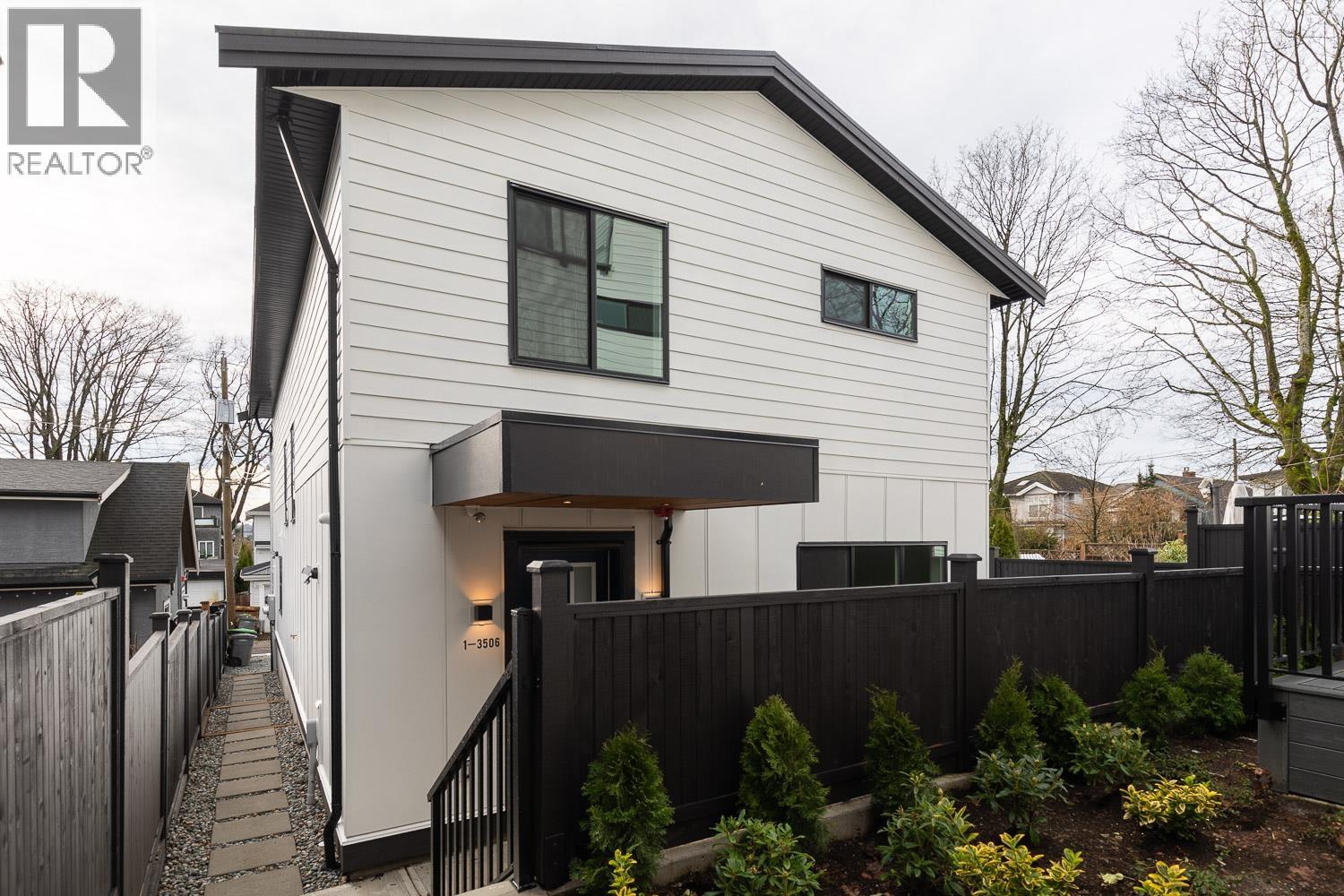 1 3506 E PENDER STREET, Vancouver