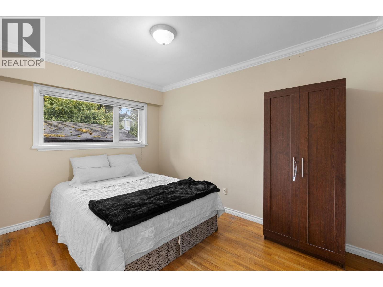 966 DUNDONALD DRIVE, Port Moody