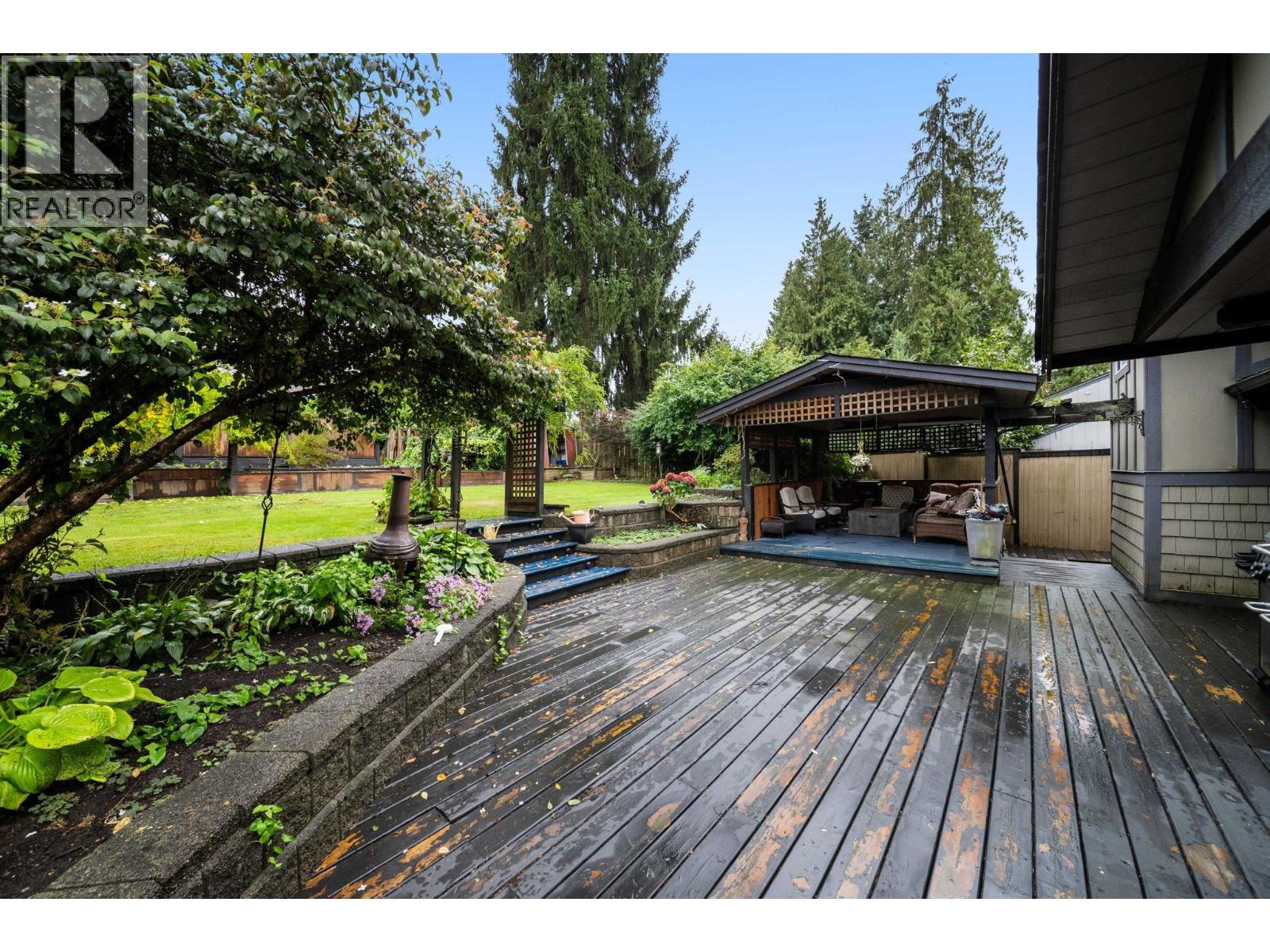 966 DUNDONALD DRIVE, Port Moody