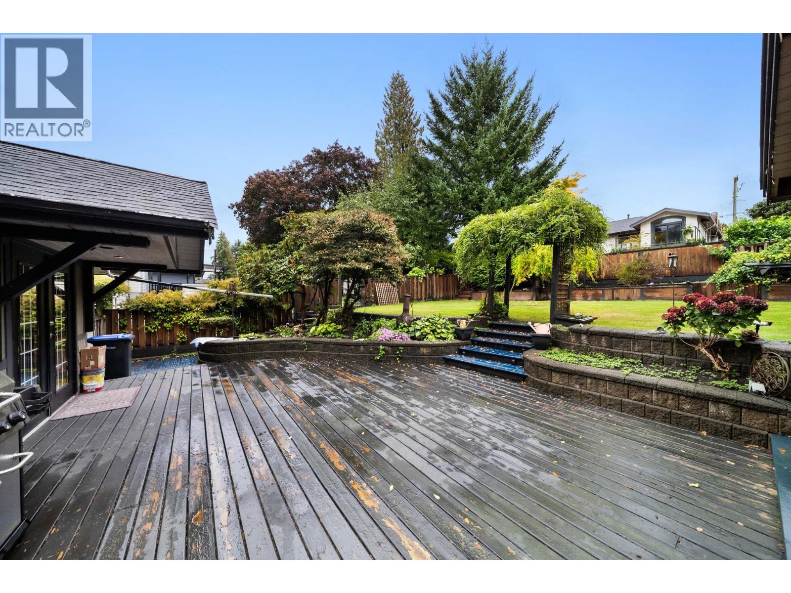 966 DUNDONALD DRIVE, Port Moody