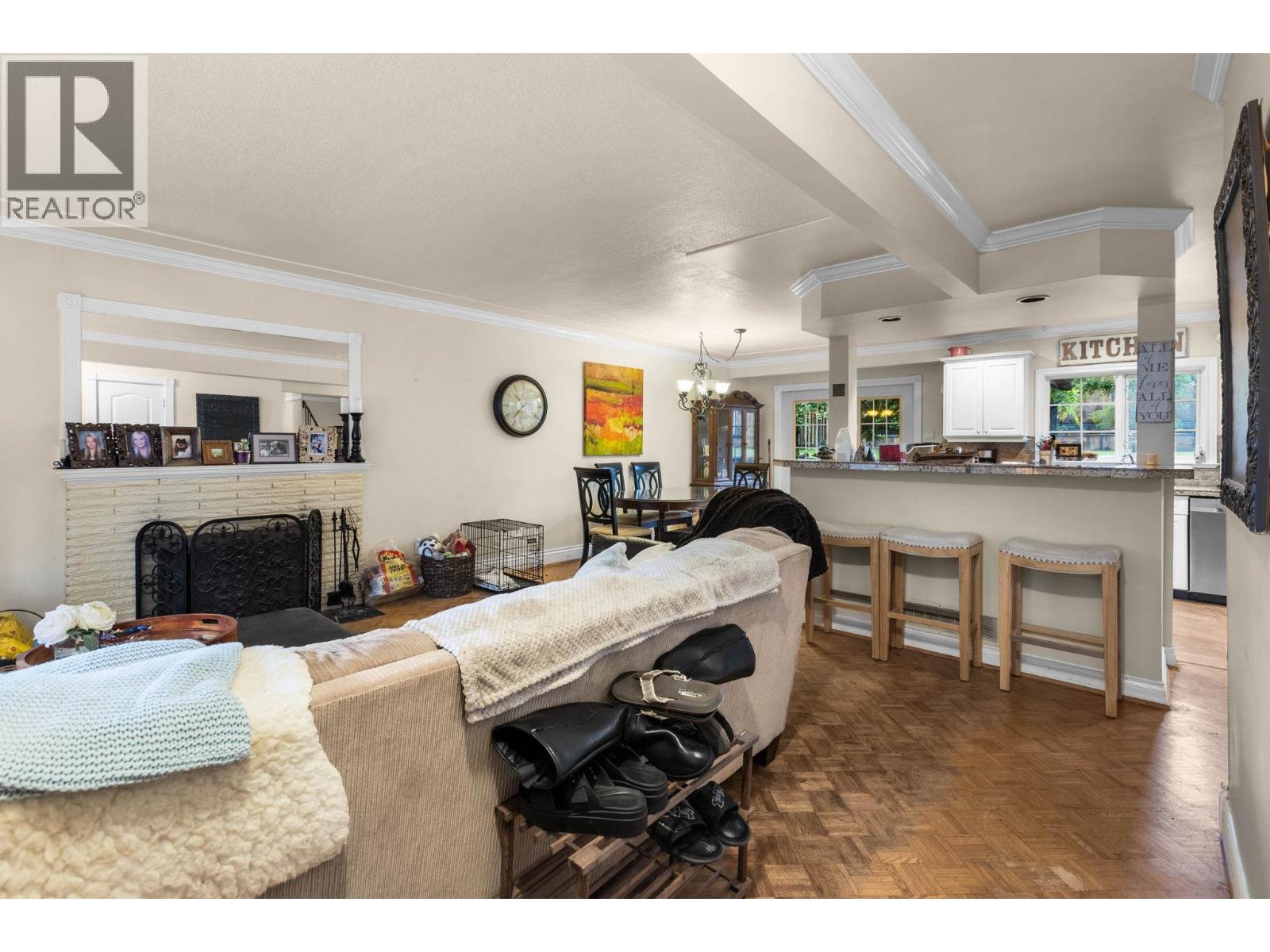 966 DUNDONALD DRIVE, Port Moody