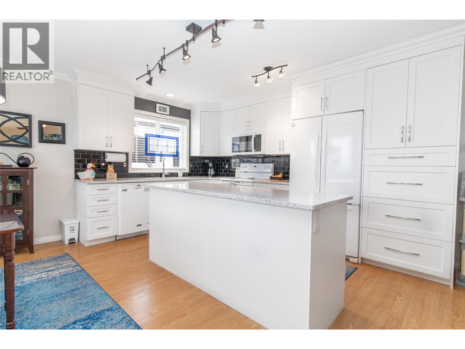 3527 Glen Eagles Drive, West Kelowna