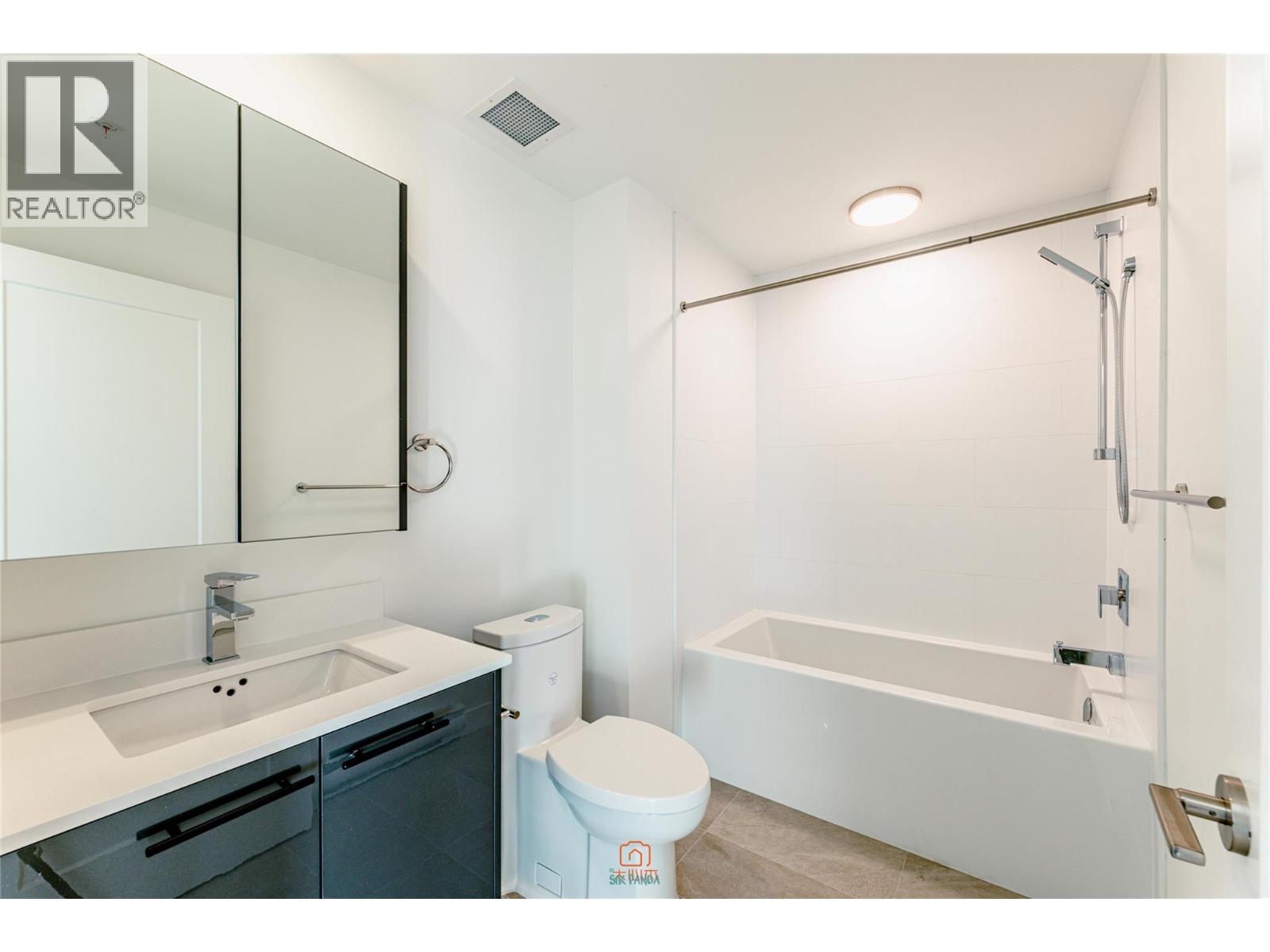 309 1350 Pridham Avenue, Kelowna