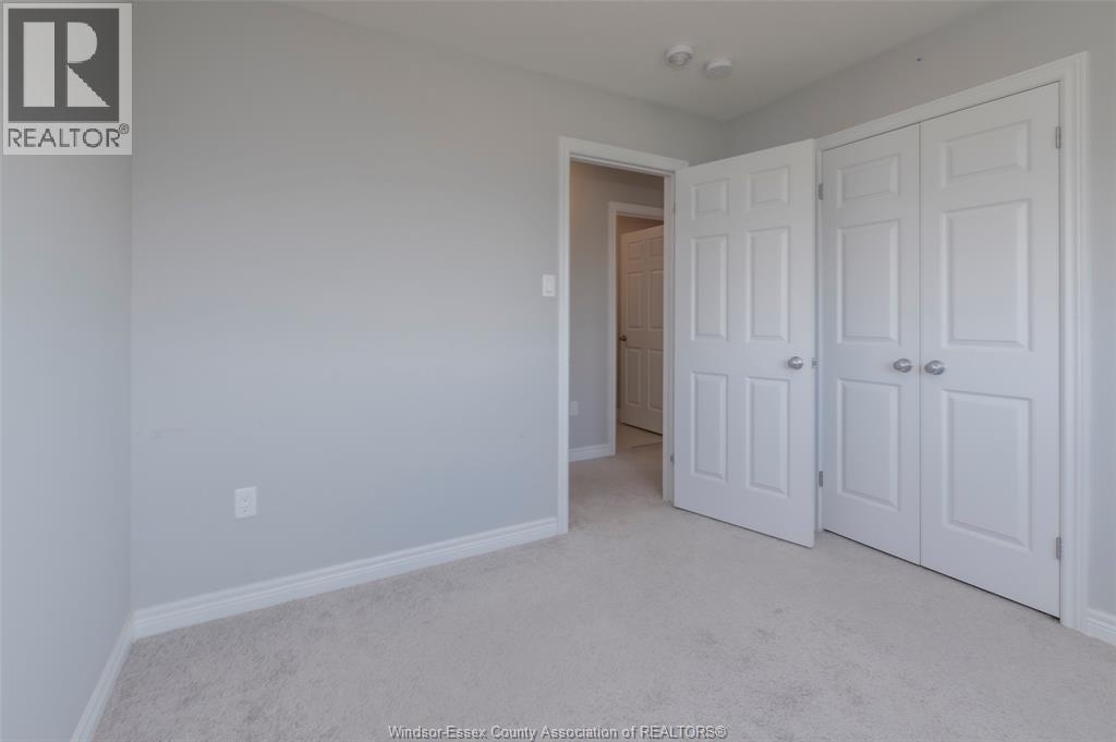 229 MACALISTER BOULEVARD - 30