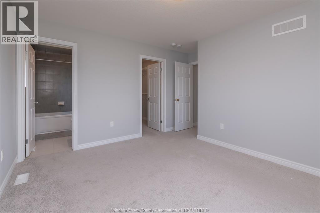 229 MACALISTER BOULEVARD - 41