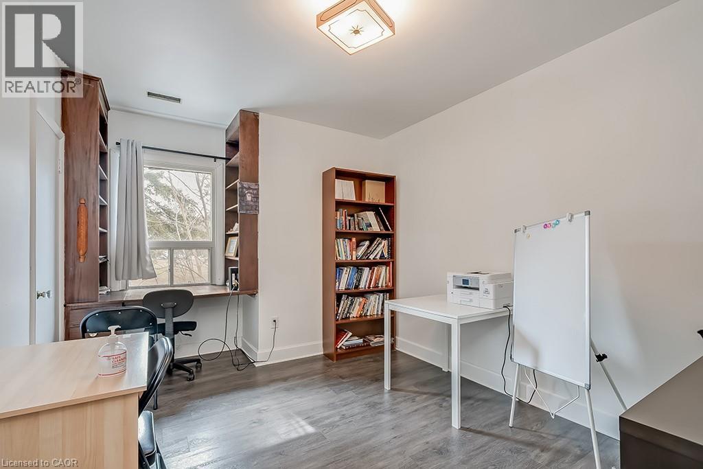 50 SANDERS Boulevard - 13