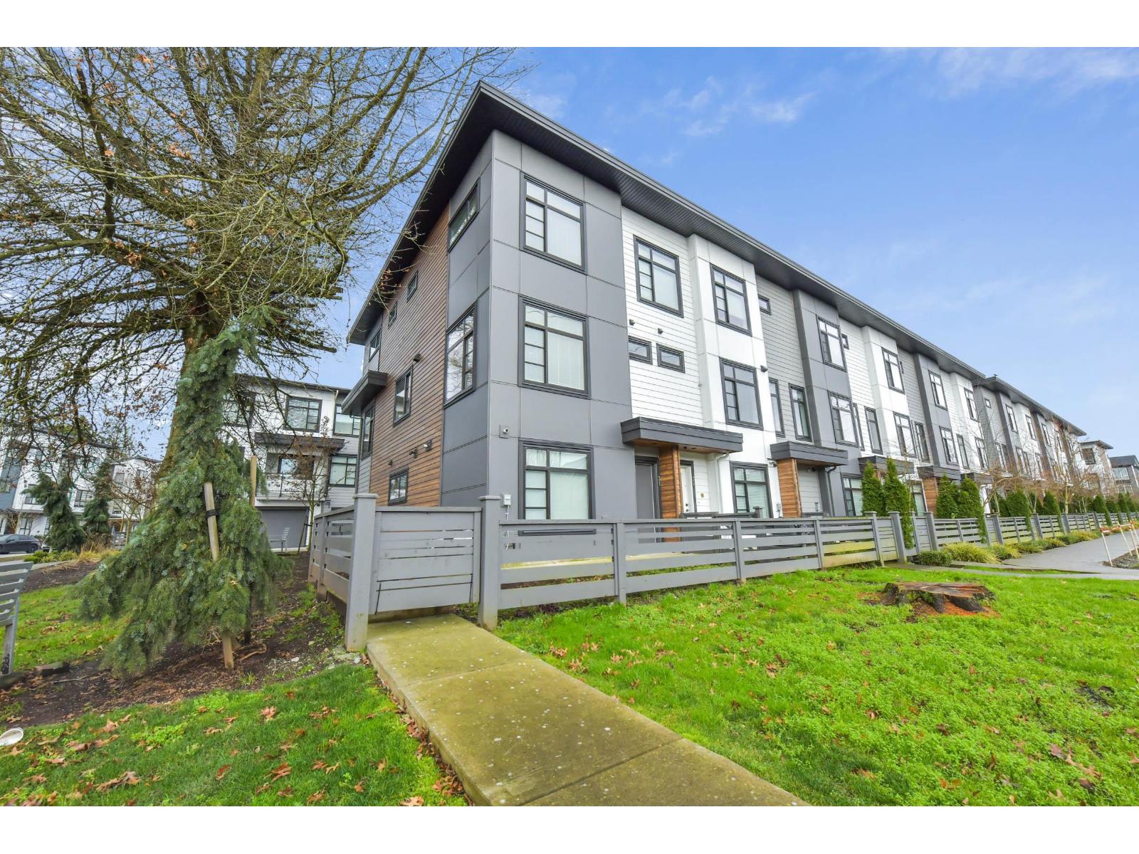 31 7127 193A Street - main photo