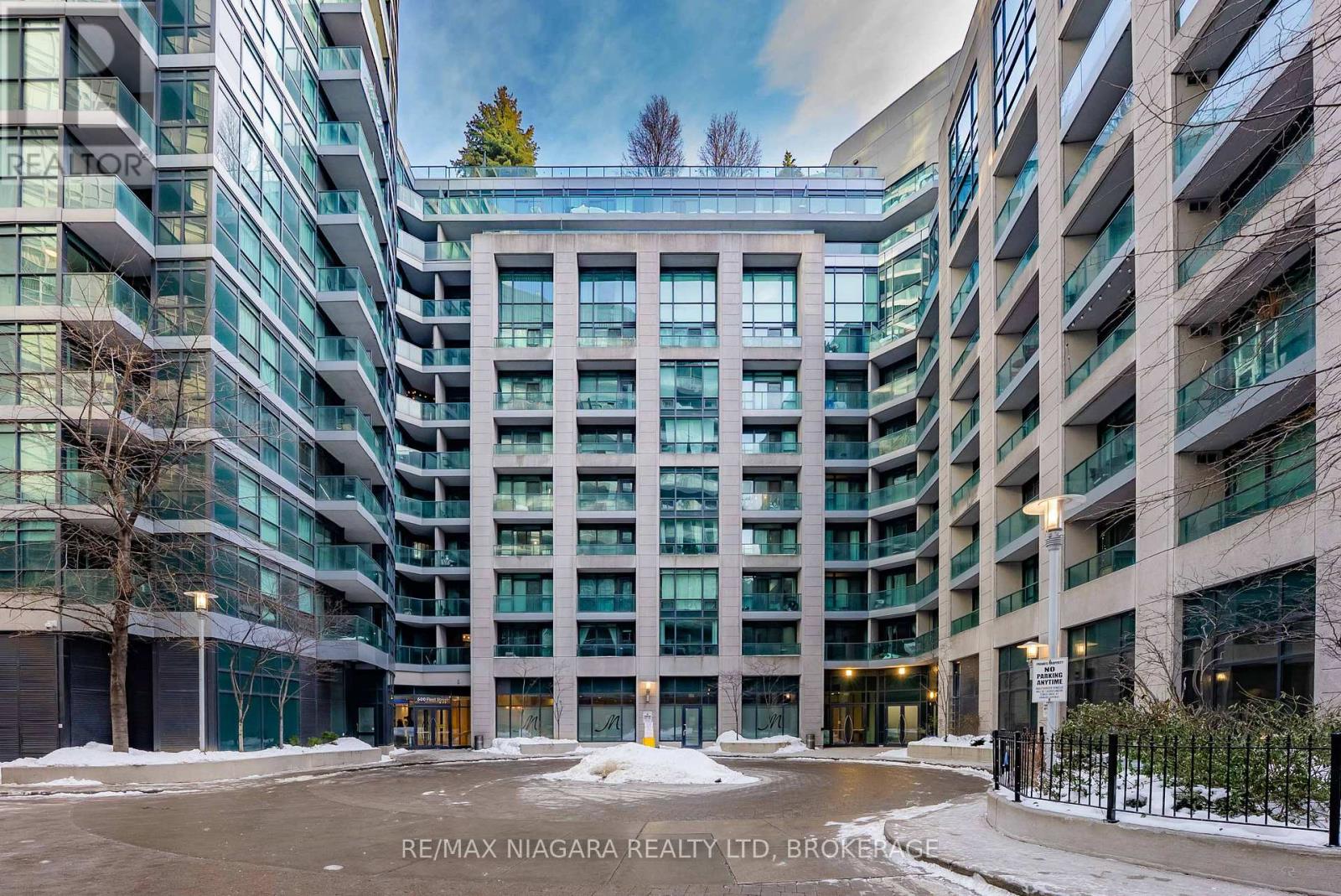 #1601 600 FLEET STREET - 1