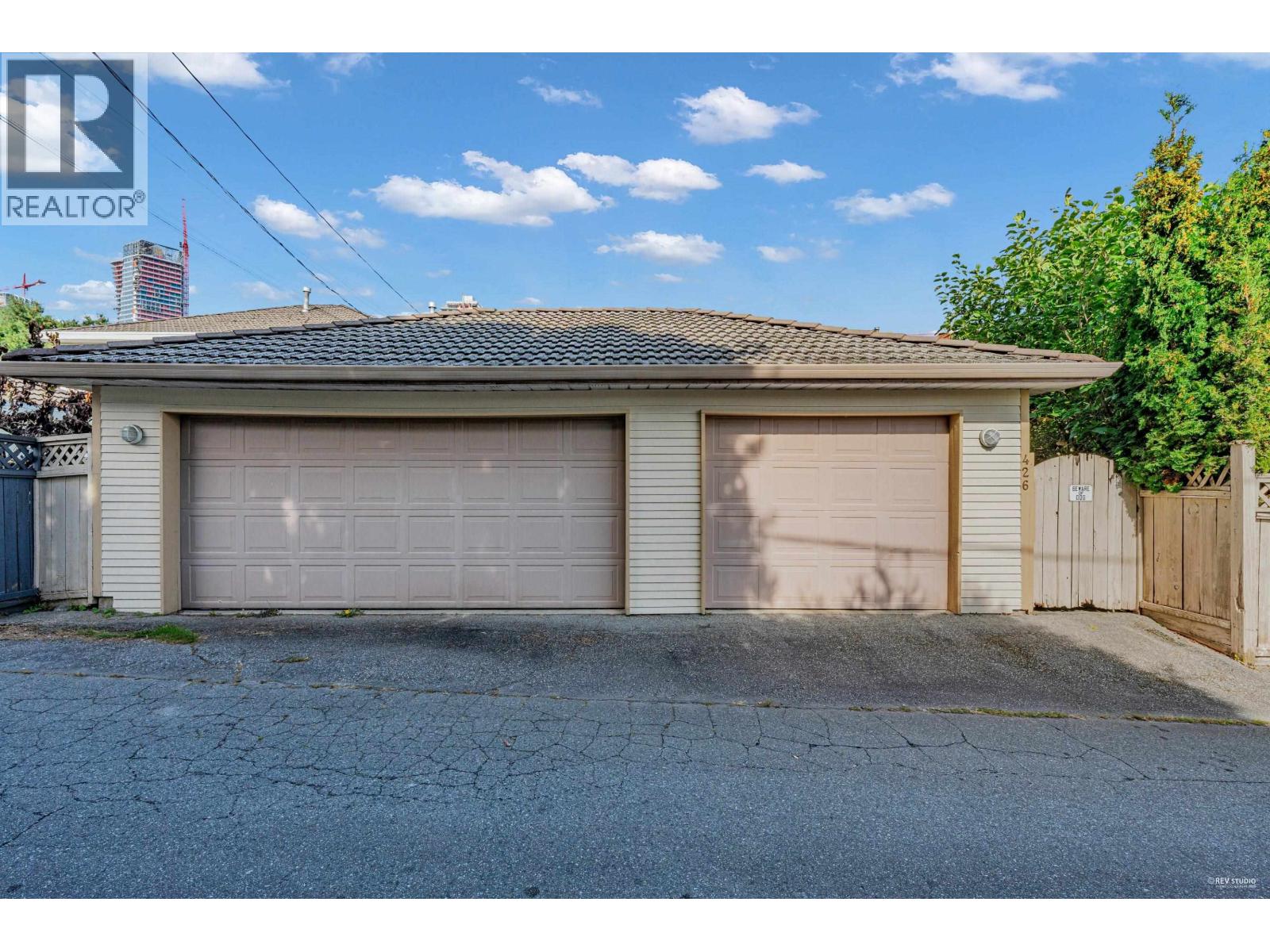 426 W 44TH AVENUE, Vancouver