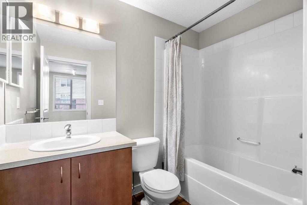 Single Family House for Sale in   Country Village Circle NE Country Hills Village Calgary 