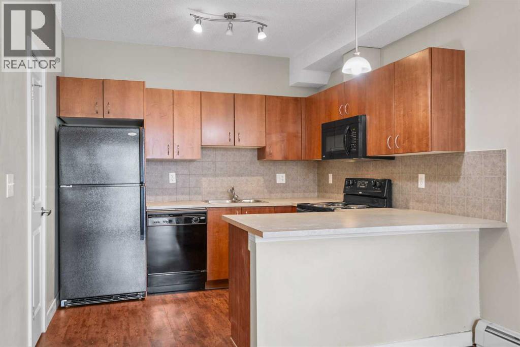 Single Family House for Sale in   Country Village Circle NE Country Hills Village Calgary 