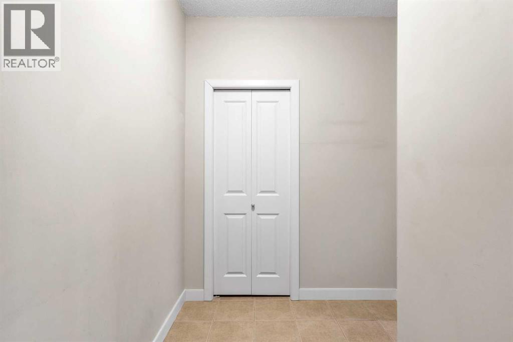 Single Family House for Sale in   Country Village Circle NE Country Hills Village Calgary 