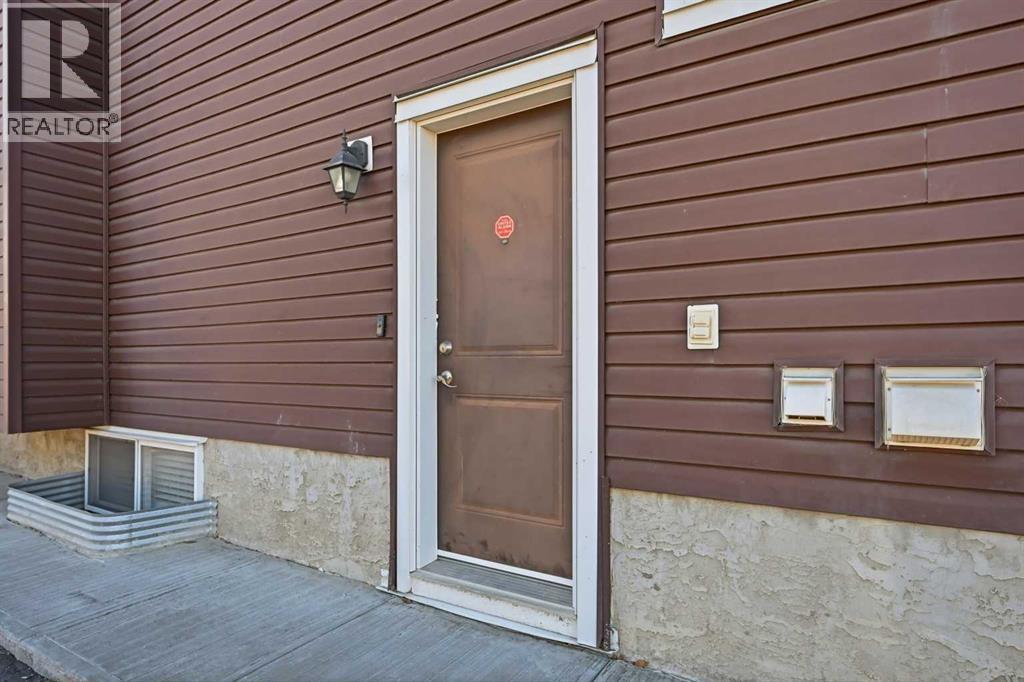 Single Family House for Sale in  Redstone Park NE Redstone Calgary 