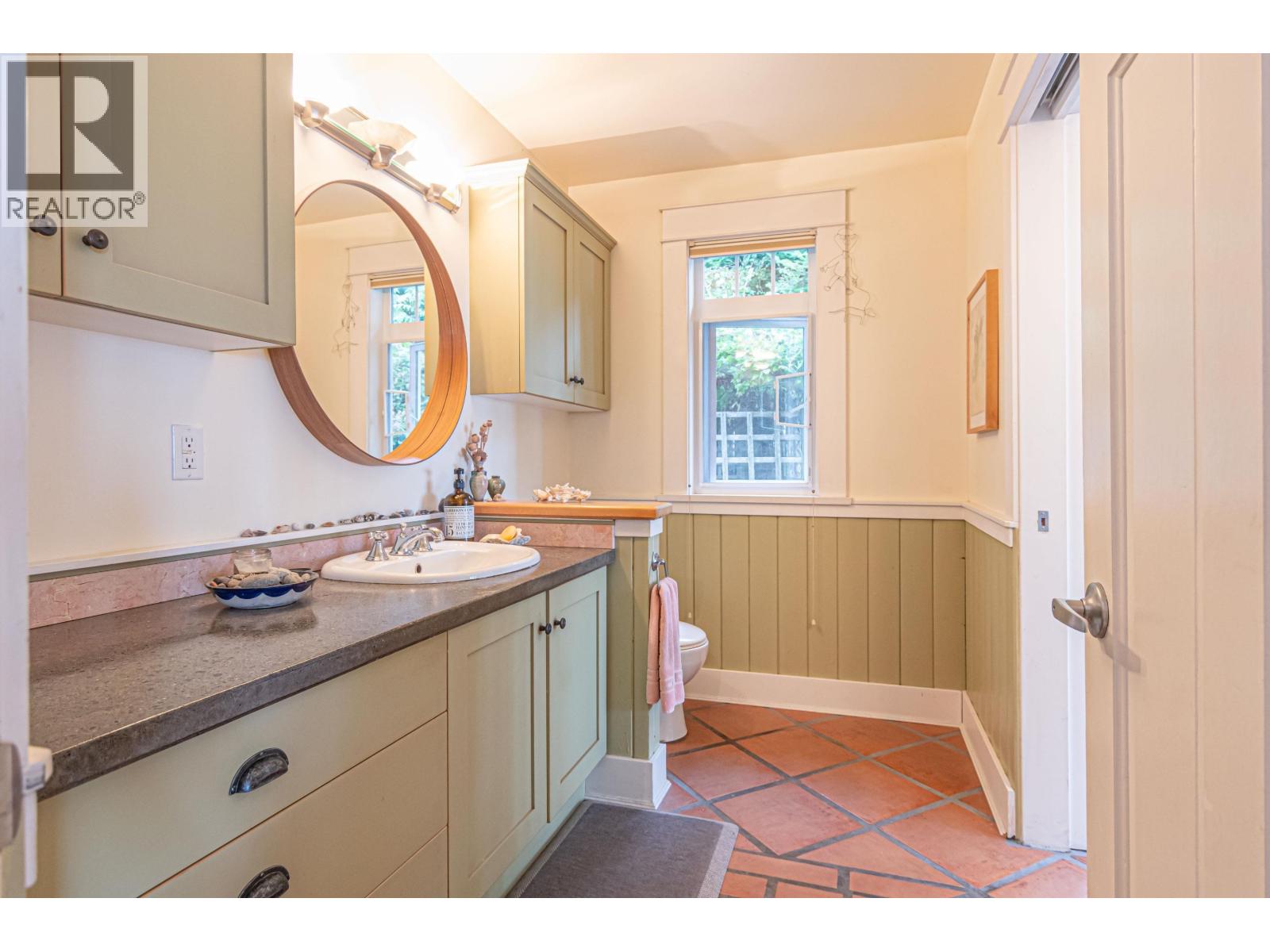 105 ISLAND PARK DRIVE — photo 19
