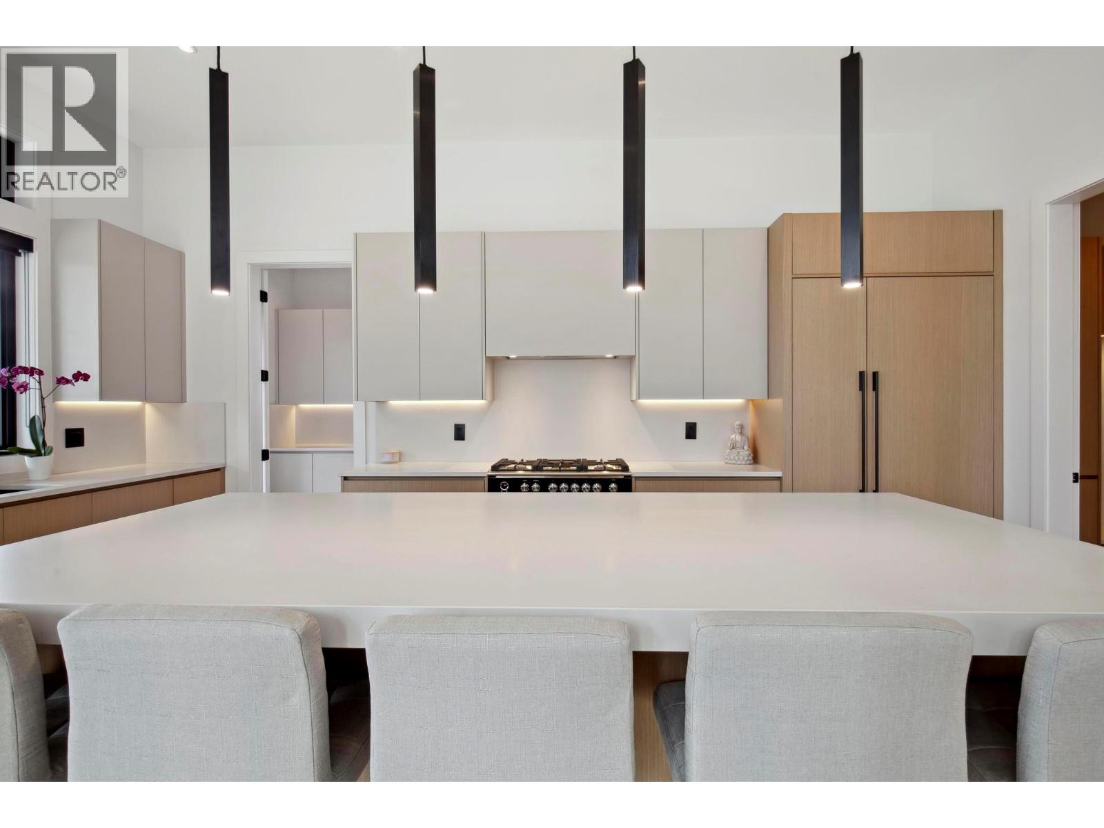  1561 Cabernet Court, West Kelowna