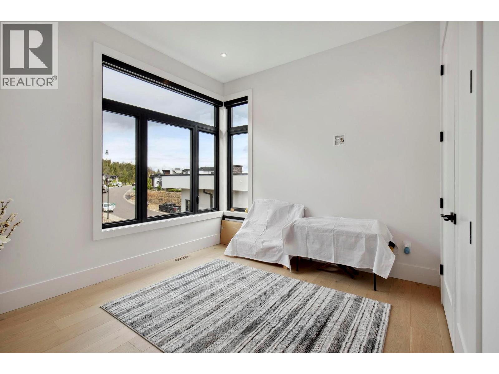  1561 Cabernet Court, West Kelowna