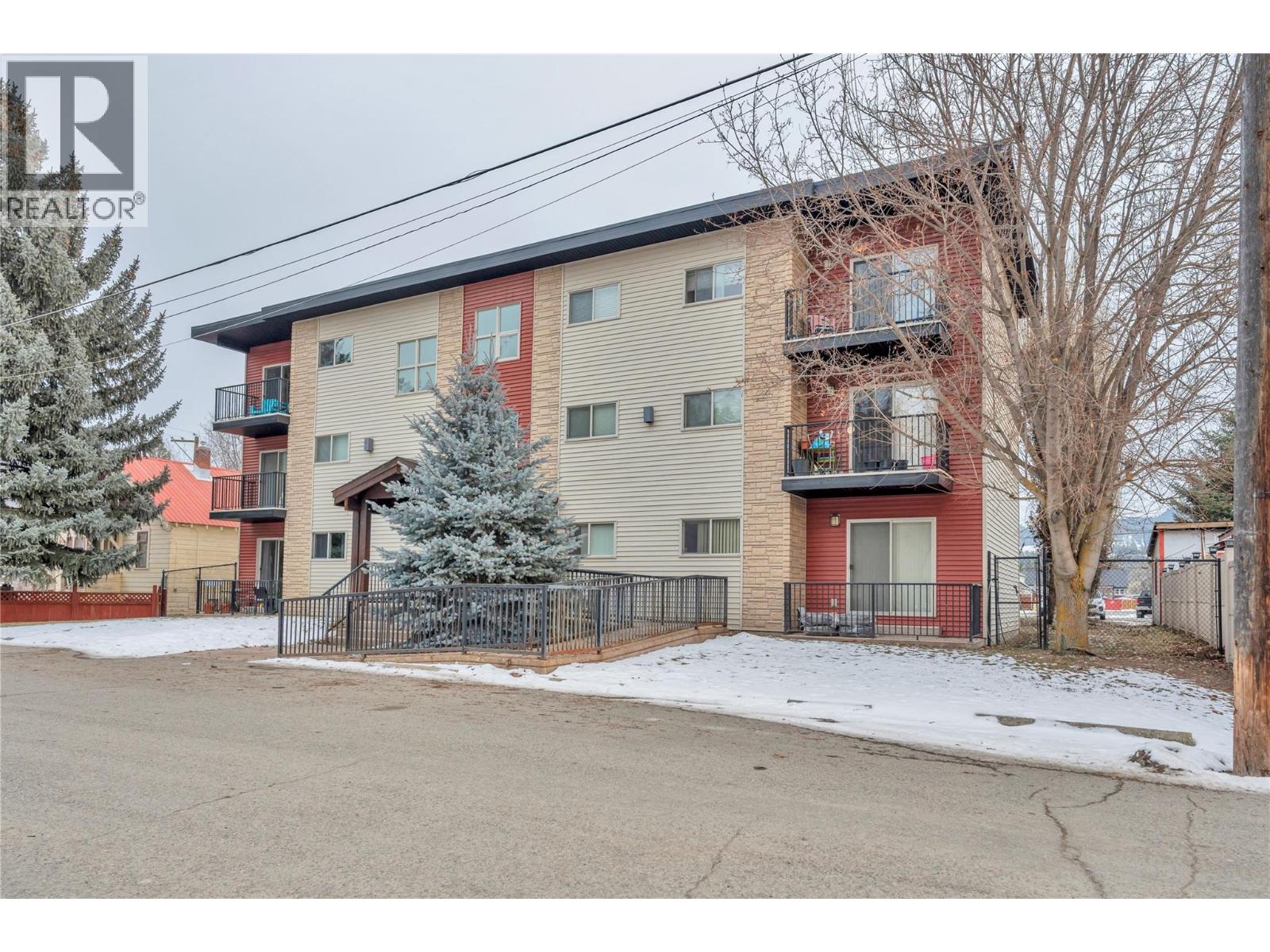 66 Angela Ave Unit# 203, Princeton