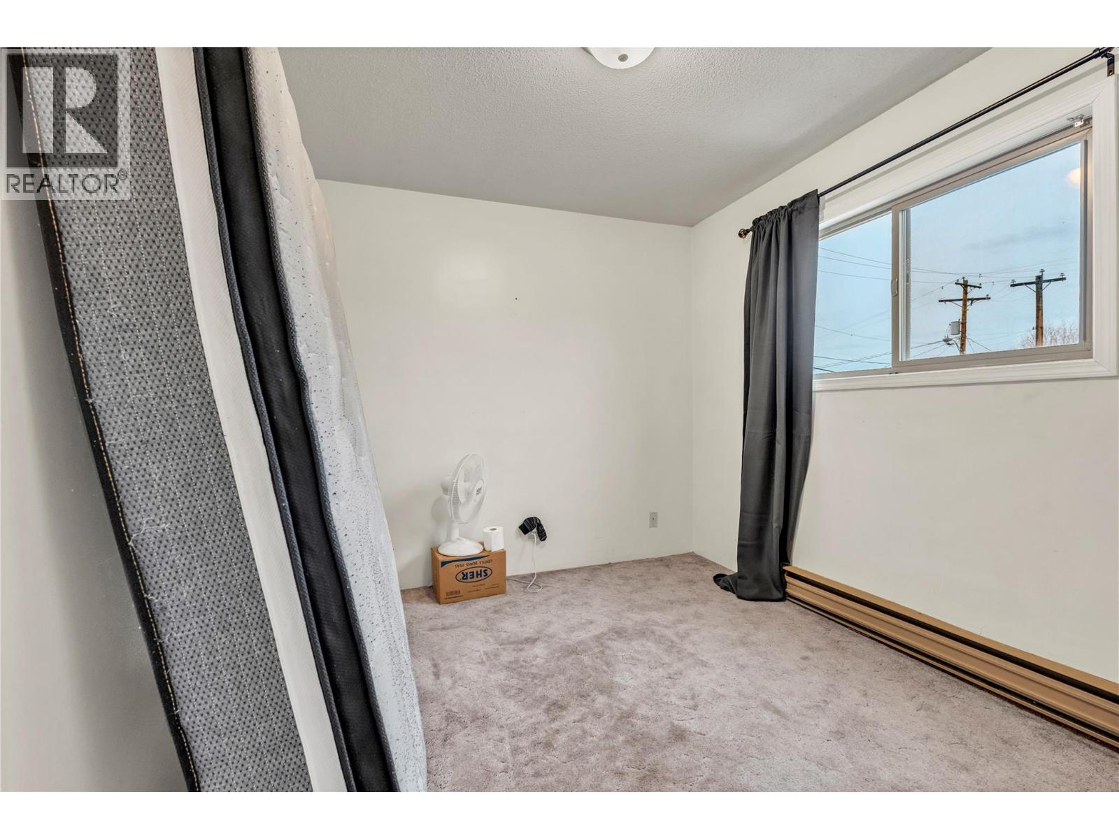 66 Angela Ave Unit# 207, Princeton