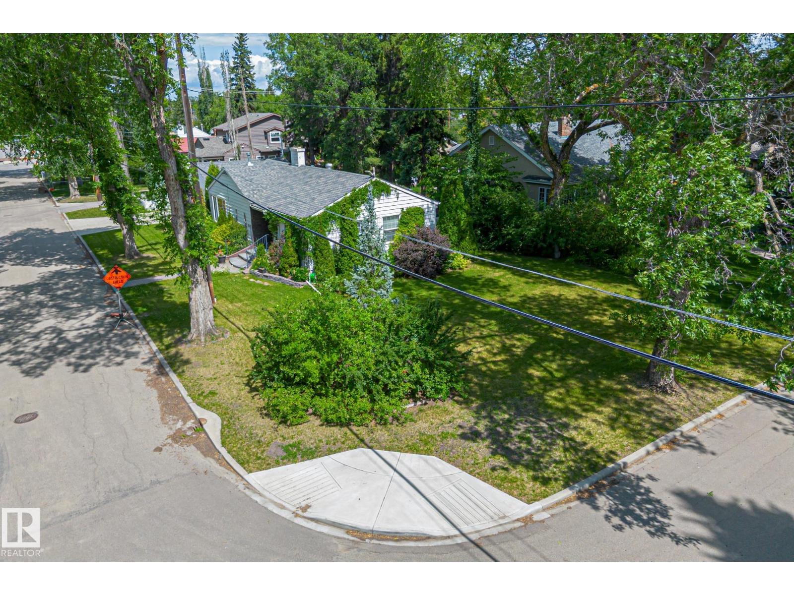 10405 GLENORA CR NW - 2