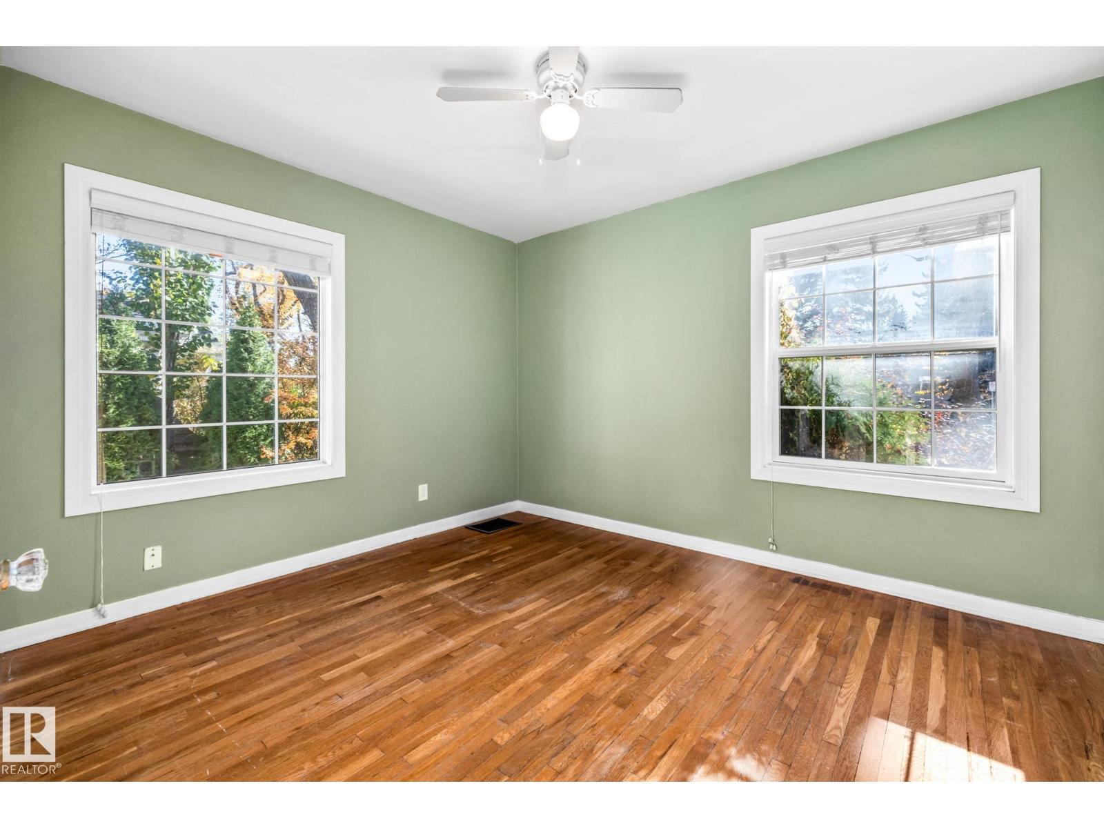 10405 GLENORA CR NW - 21