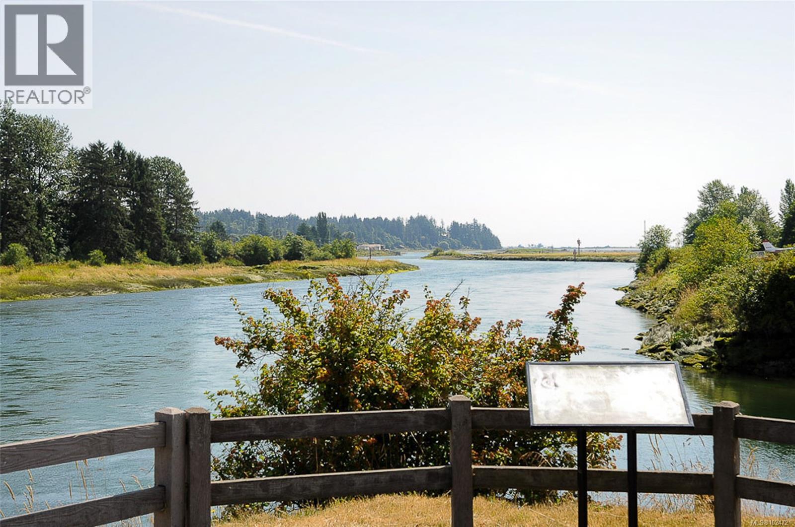 22 115 20th St, Courtenay