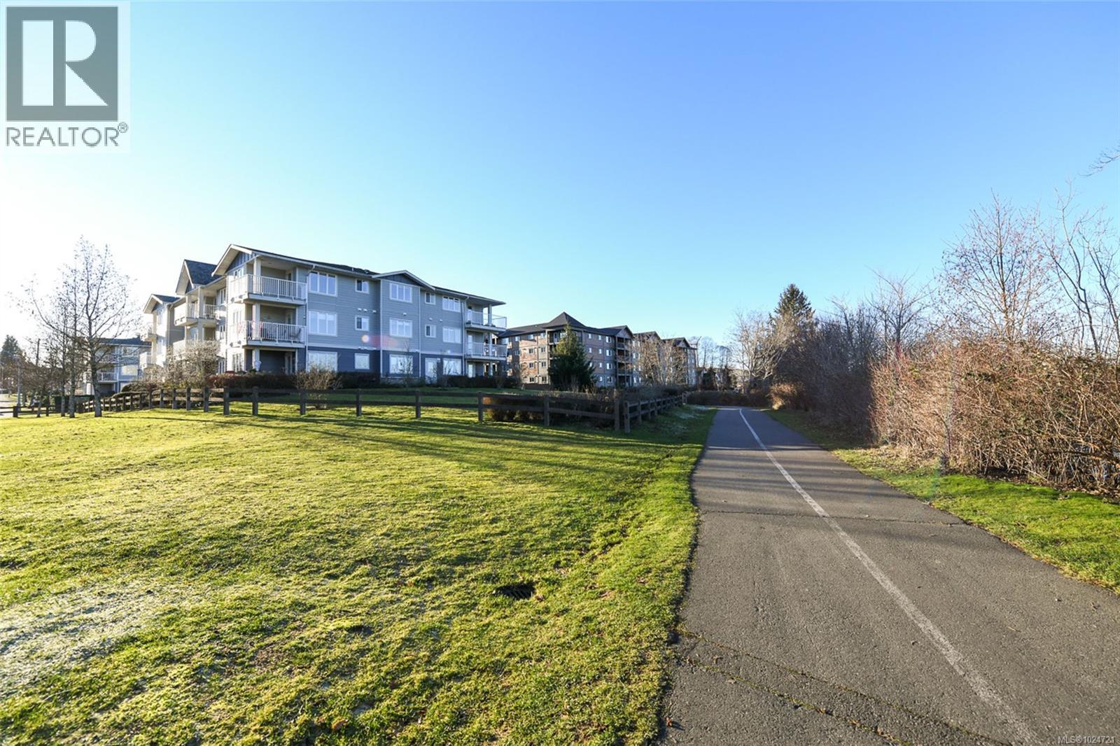 22 115 20th St, Courtenay