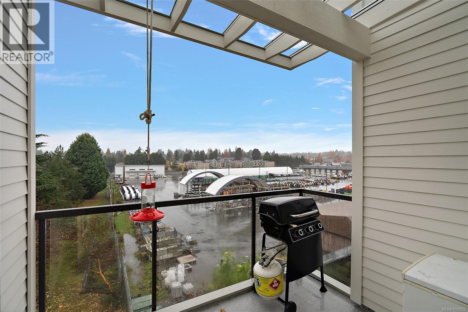 Single Family House for Sale in   West Saanich Rd Saanich 