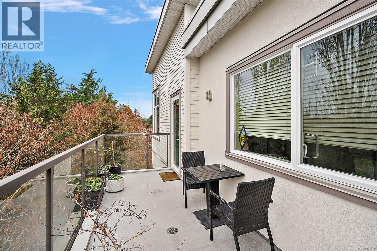 Single Family House for Sale in   West Saanich Rd Saanich 