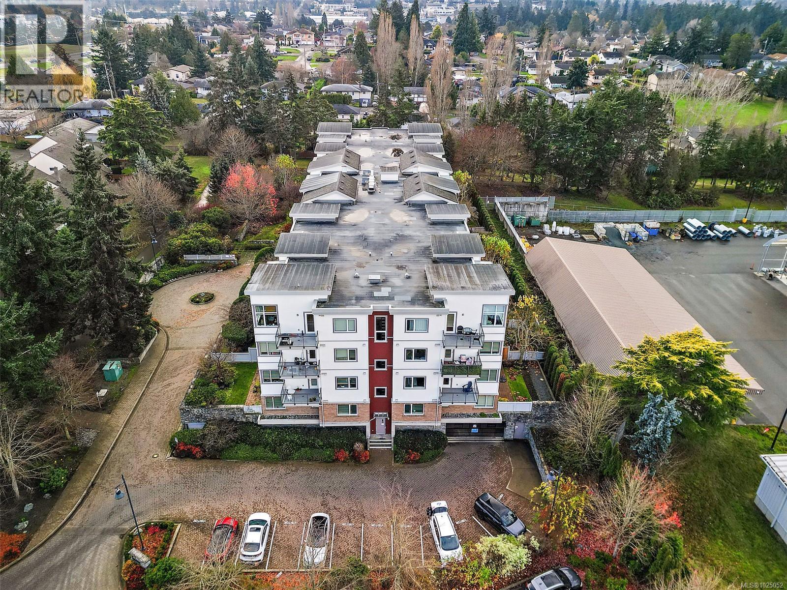 Single Family House for Sale in   West Saanich Rd Saanich 