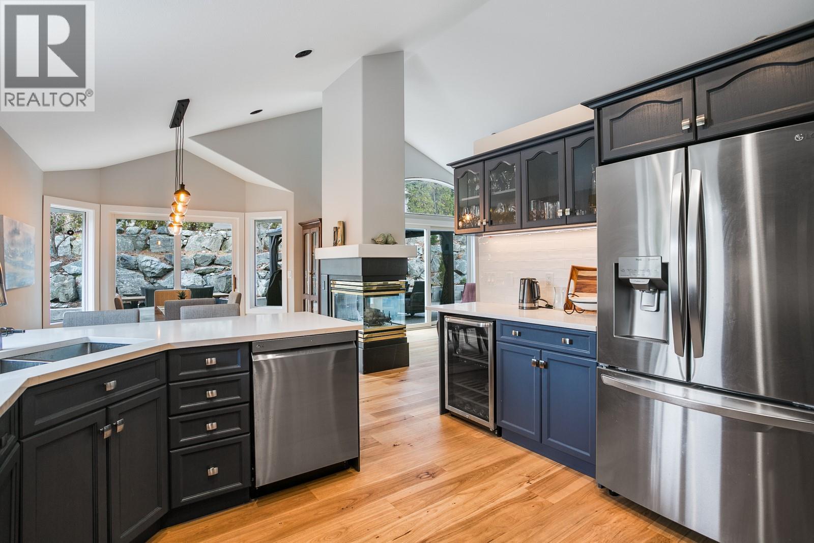 4172 Gallaghers Grove, Kelowna