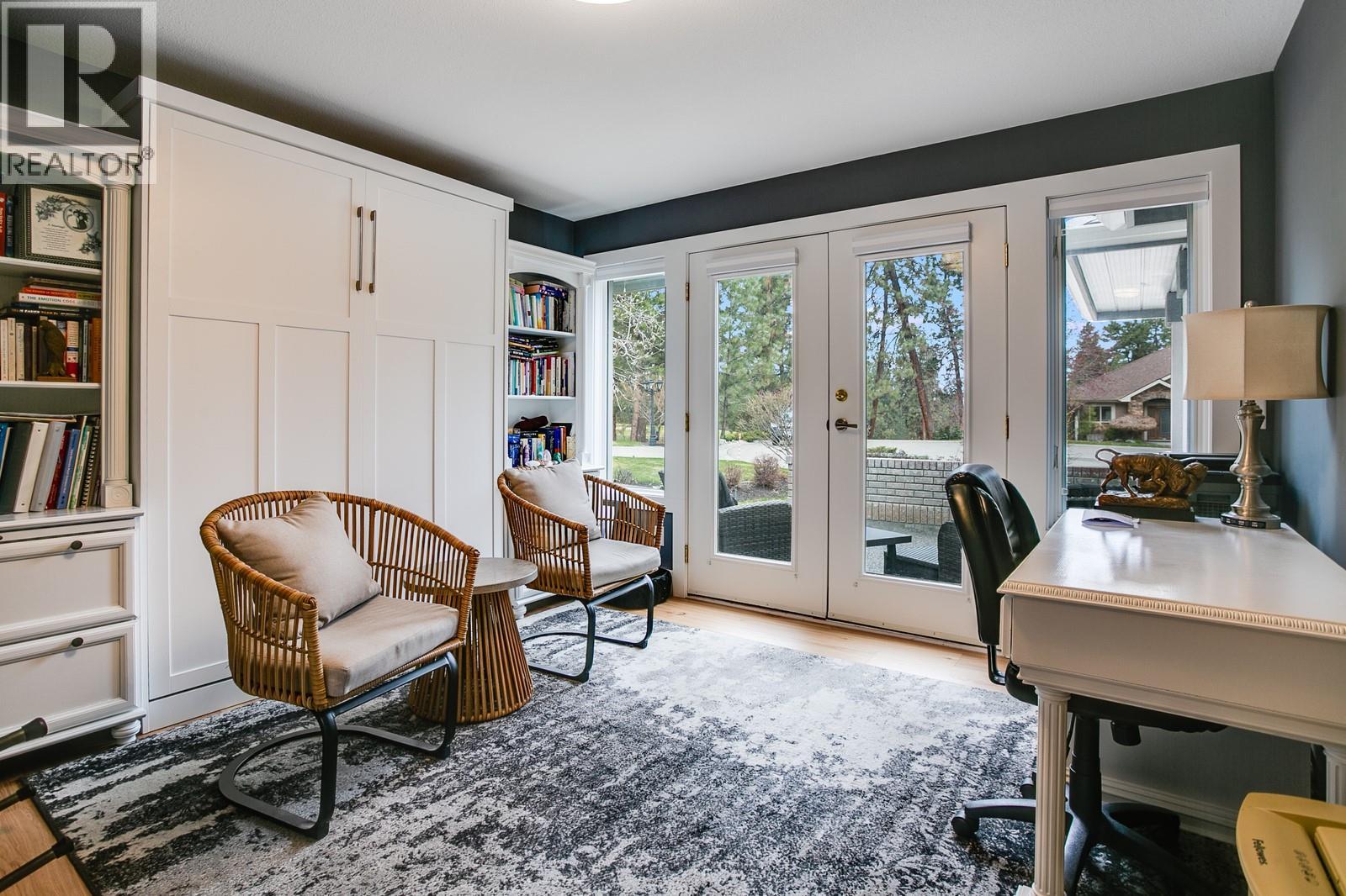 4172 Gallaghers Grove, Kelowna